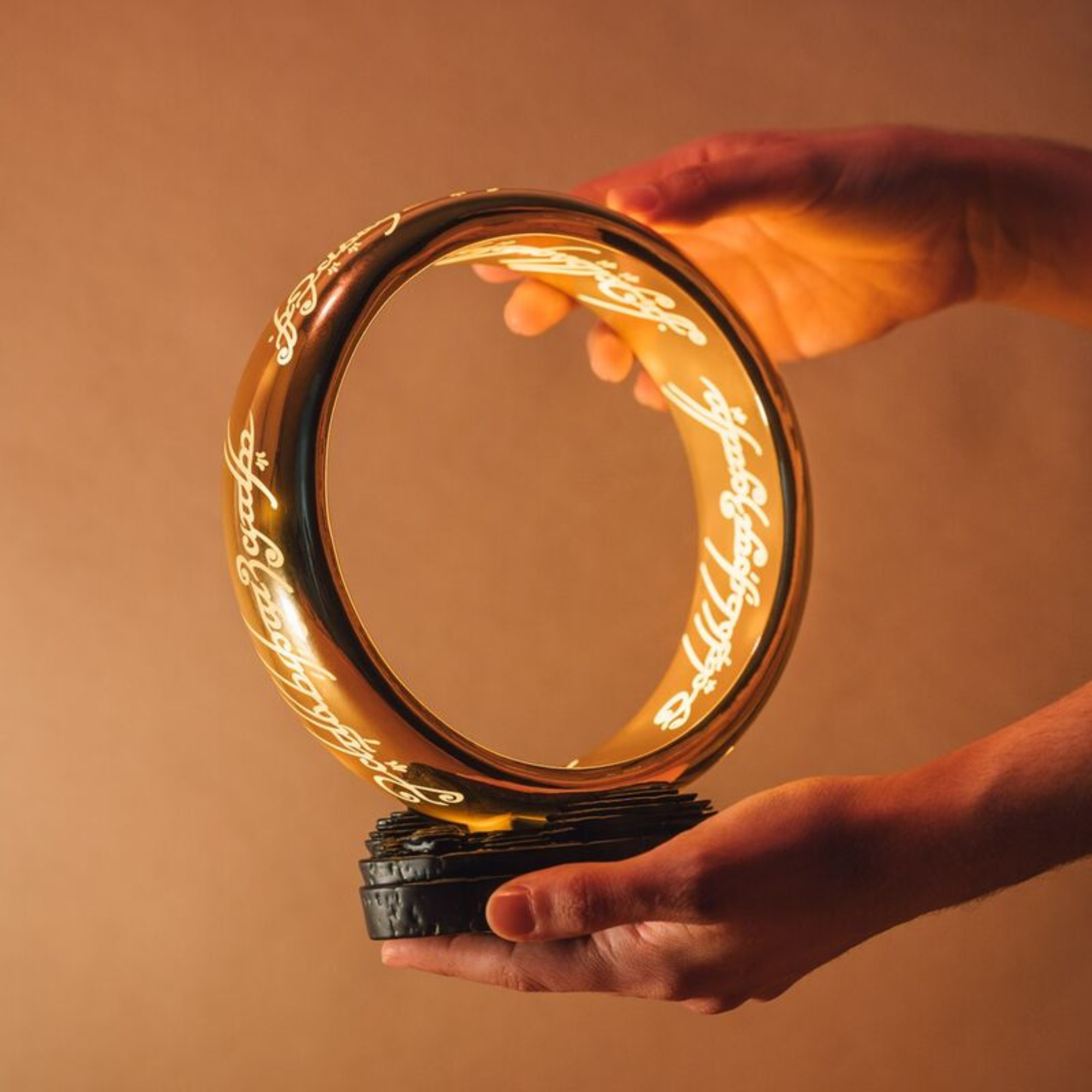 One Ring Light™ – Lámpara El Anillo Único · El Señor de los Anillos®