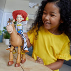 Jessie & Perdigón Adventure™ – Set Oficial Toy Story 5 · Disney Pixar®