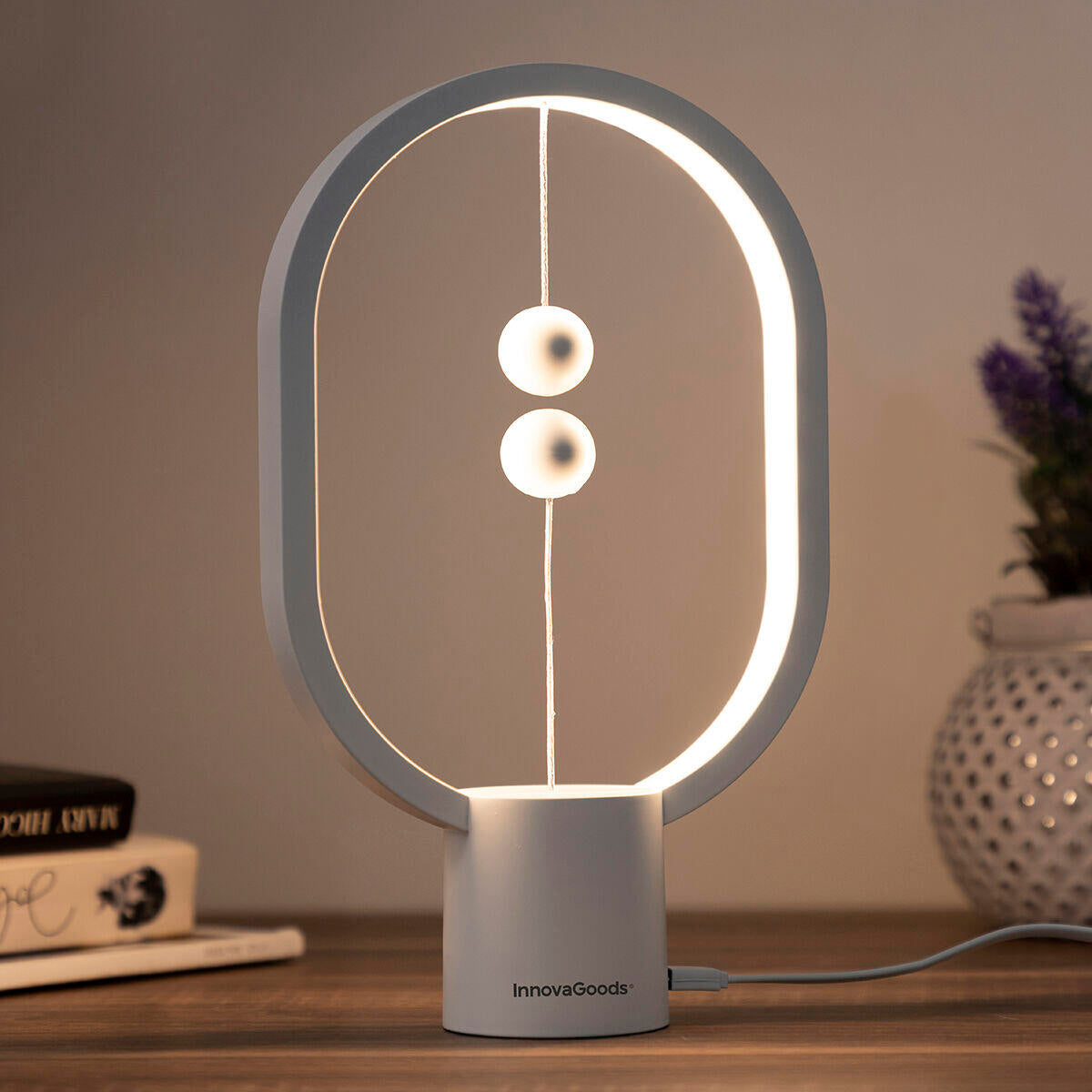 Magilum™ – Lámpara de Equilibrio con Interruptor Magnético y Luz Cálida