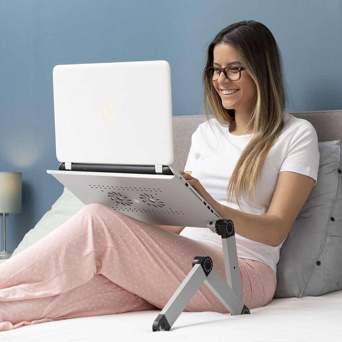 Omnible™ – Mesa Ajustable Multiposición para Portátil