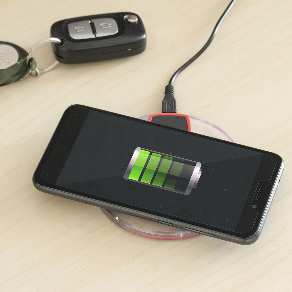 QiCharge™ – Cargador Inalámbrico Rápido para Smartphones