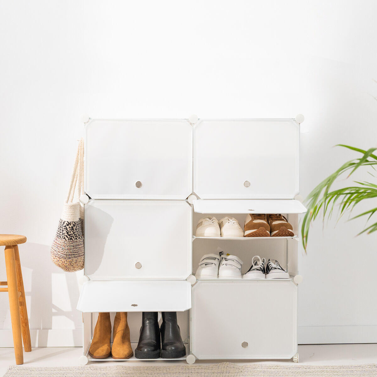 ModuSpace ShoeRack™ – Zapatero Modular Portátil con Perchero y Puertas Ventiladas
