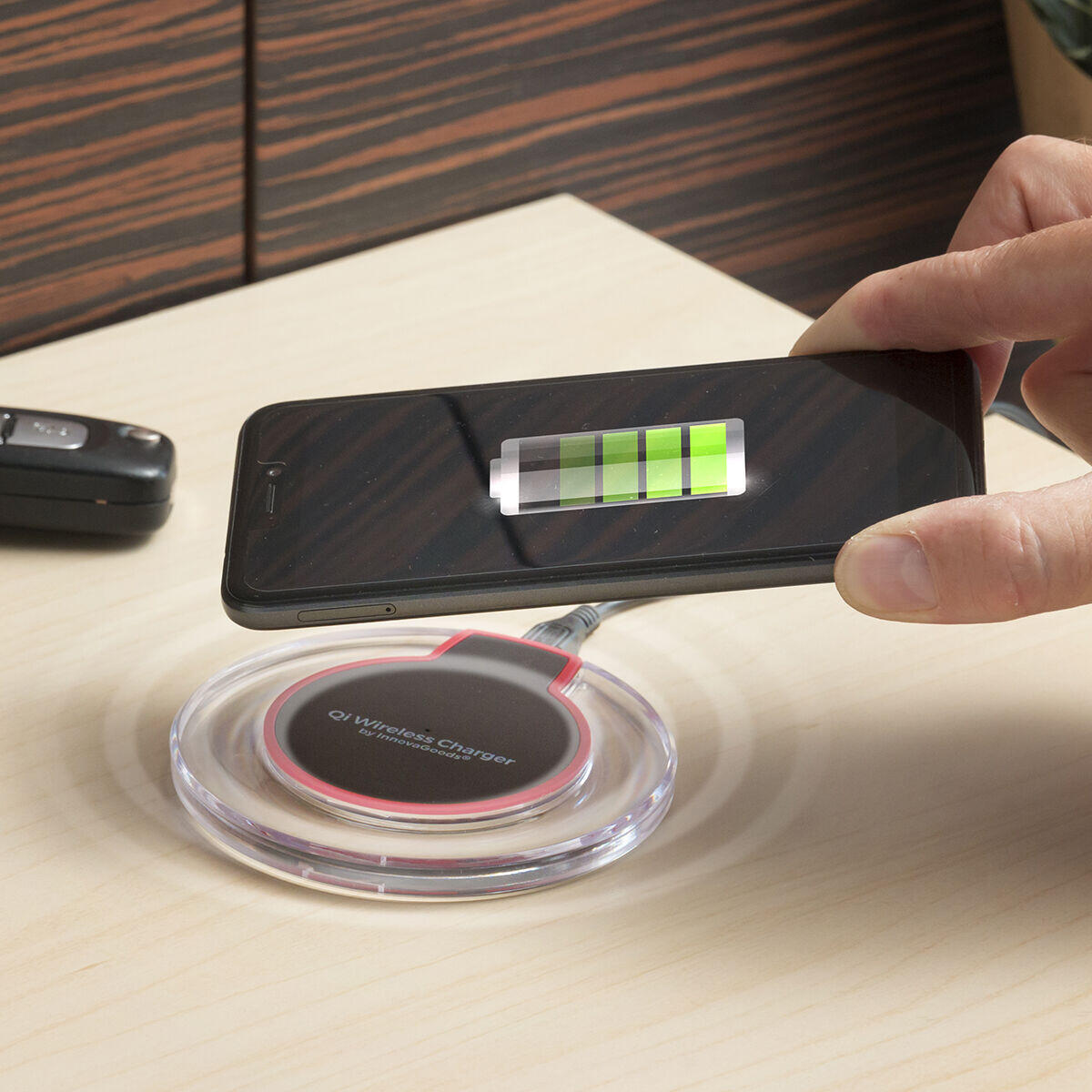 QiCharge™ – Cargador Inalámbrico Rápido para Smartphones