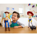 Woody Deluxe™ – Figura Interactiva Premium · Toy Story 5®