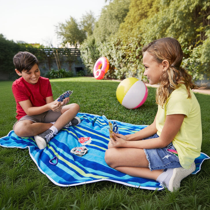 UNO AquaGo™ – Cartas Impermeables para Aventuras · Mattel®